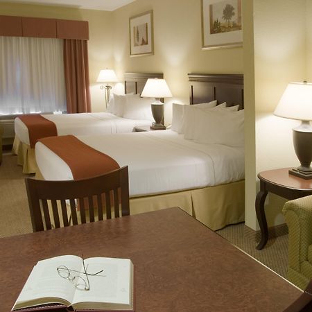 Holiday Inn Express Hotel & Suites Lucedale By Ihg Værelse billede
